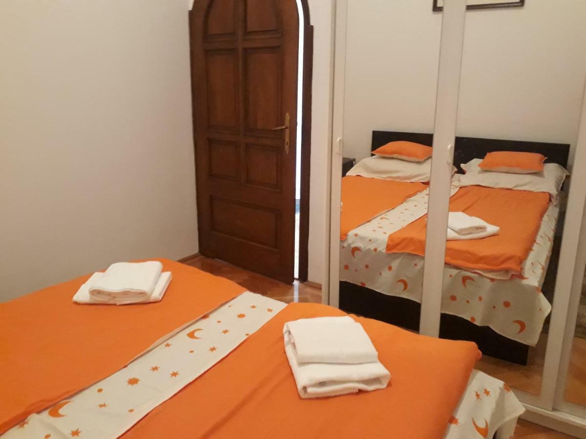 Piac Utcai Apartman 2 Debrecen Exterior foto