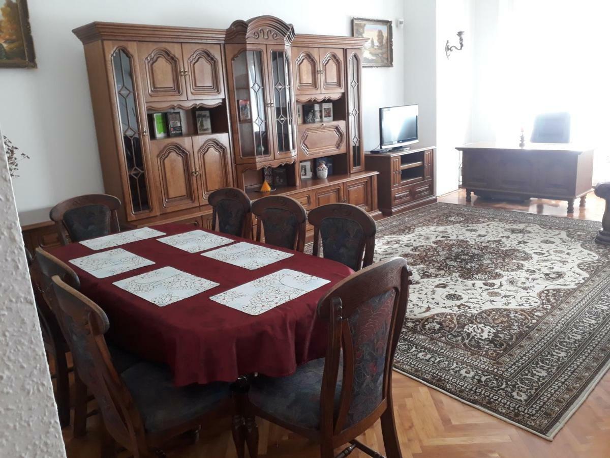 Piac Utcai Apartman 2 Debrecen Exterior foto